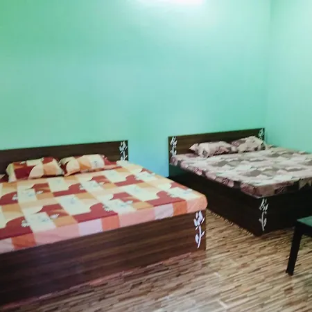 Kartik Home Stay Ayodhya Exterior photo