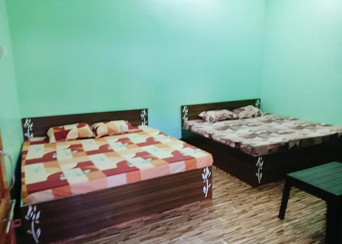 Kartik Home Stay